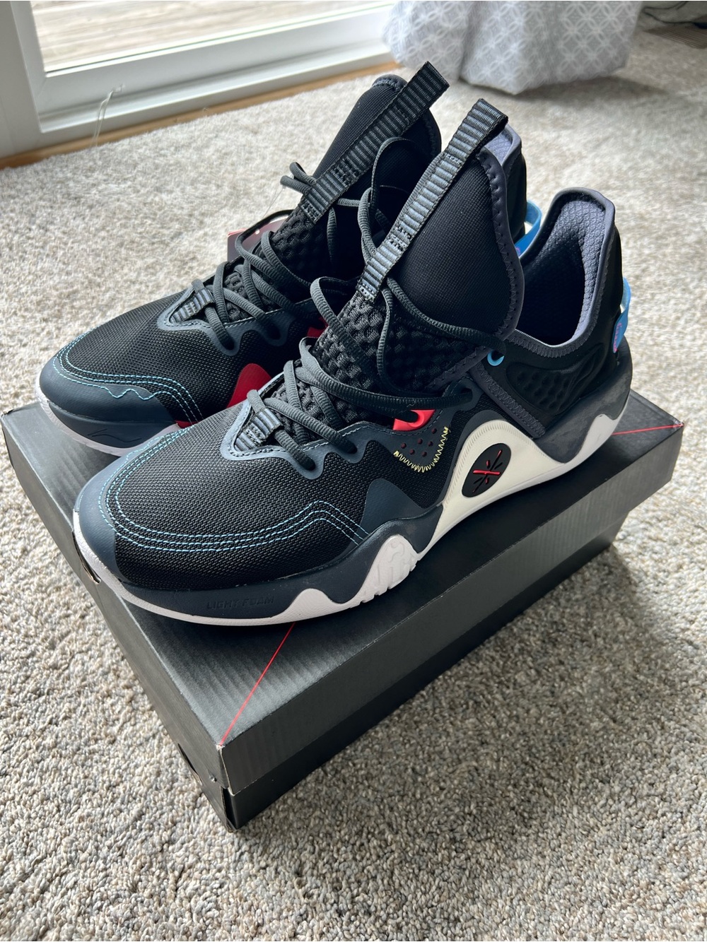 NWB Li-Ning Wade Ice Blood V2 'Team No Sleep'. Size 13